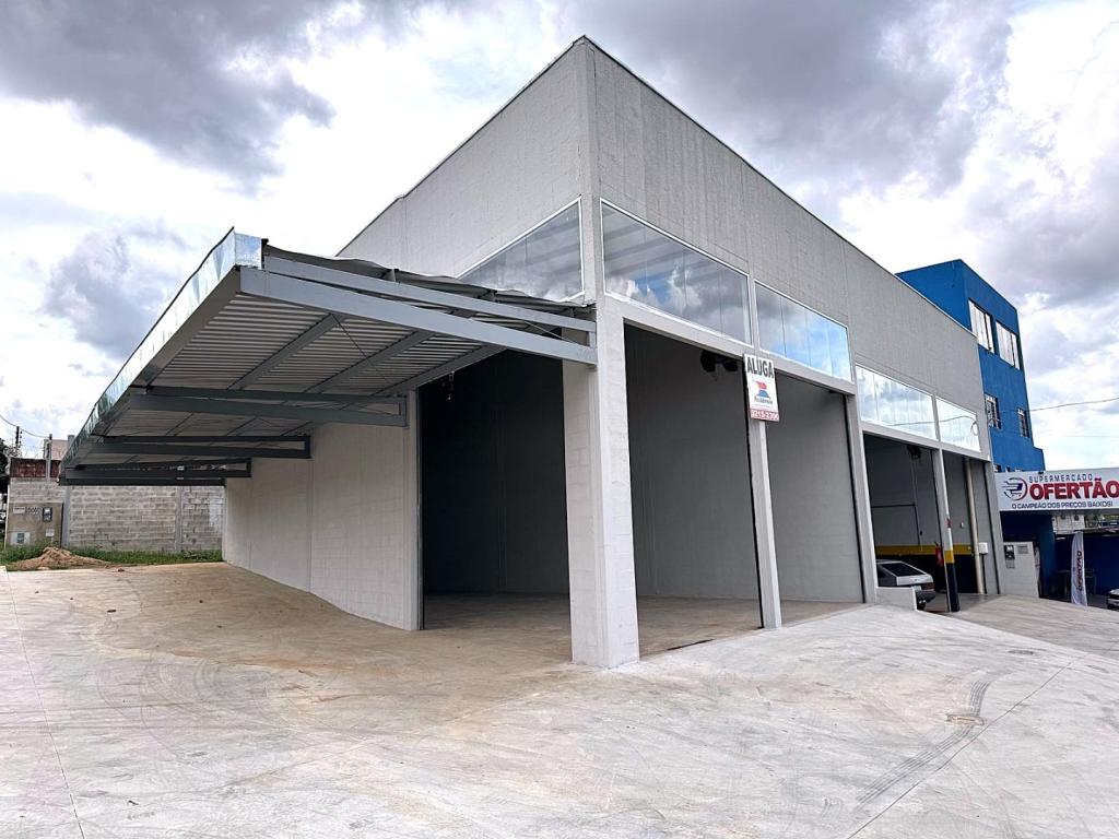 Aluga-se Galpão no Setor Cidade Véra Cruz, Av. V-3, esquina 793 4 i793 99 8